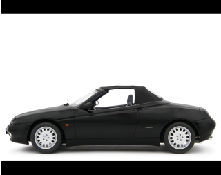 Alfa Romeo Spider 2.0 T.Spark 16V 1995 NERO Laudoracing 1:18 Resinemodell (Türen, Motorhaube... nicht zu öffnen!)